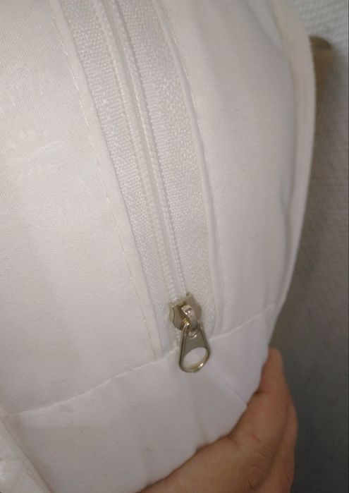 Продам дитячий матрас в кроватку