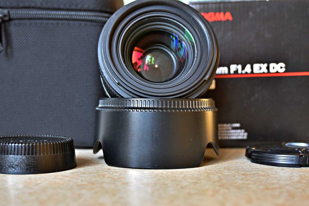 Obiektyw SIGMA 30mm F1,4 EX DC SLD NIKON F