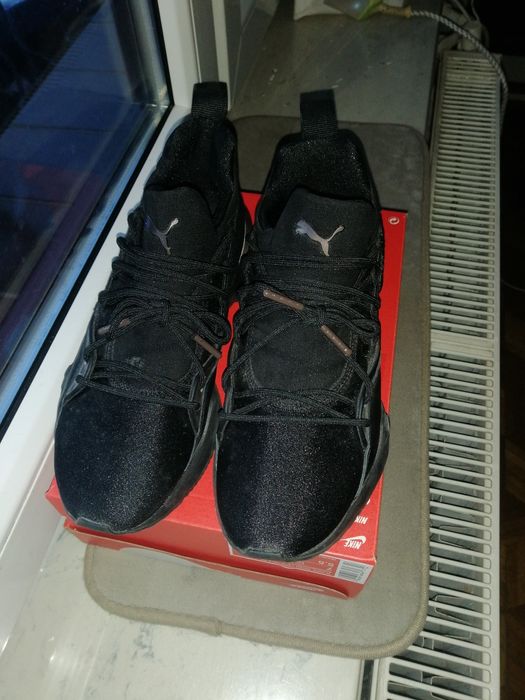 Puma damskie czarne adidasy r. 37