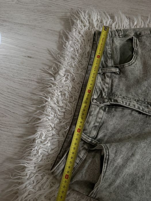 damskie zielonkawe jeansy rozmiar L