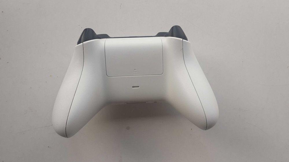 Comando Xbox series x com defeito