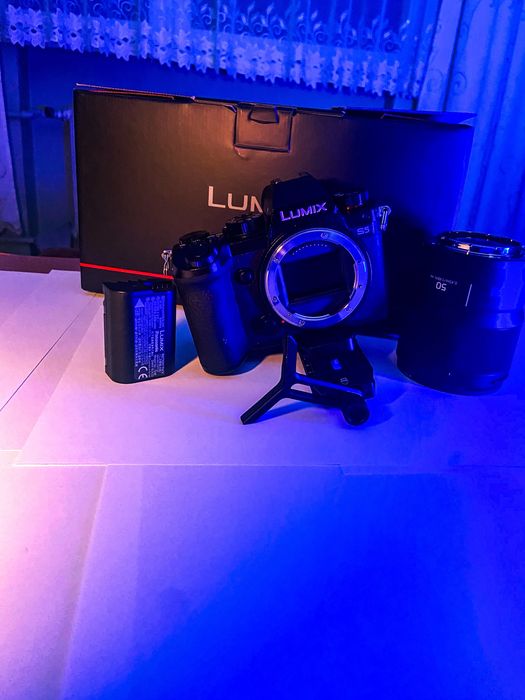 Lumix s5 + obiektyw 50 mm