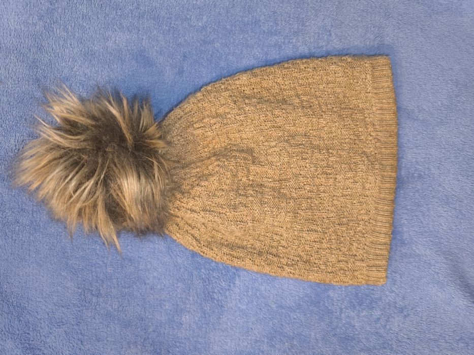 Czapka na jesień damska rozmiar 56-62