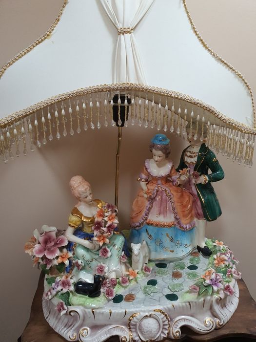 OGROMNA Lampa Porcelanowa