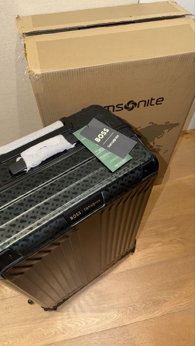 Malas de viagem Samsonite novas por estrear.