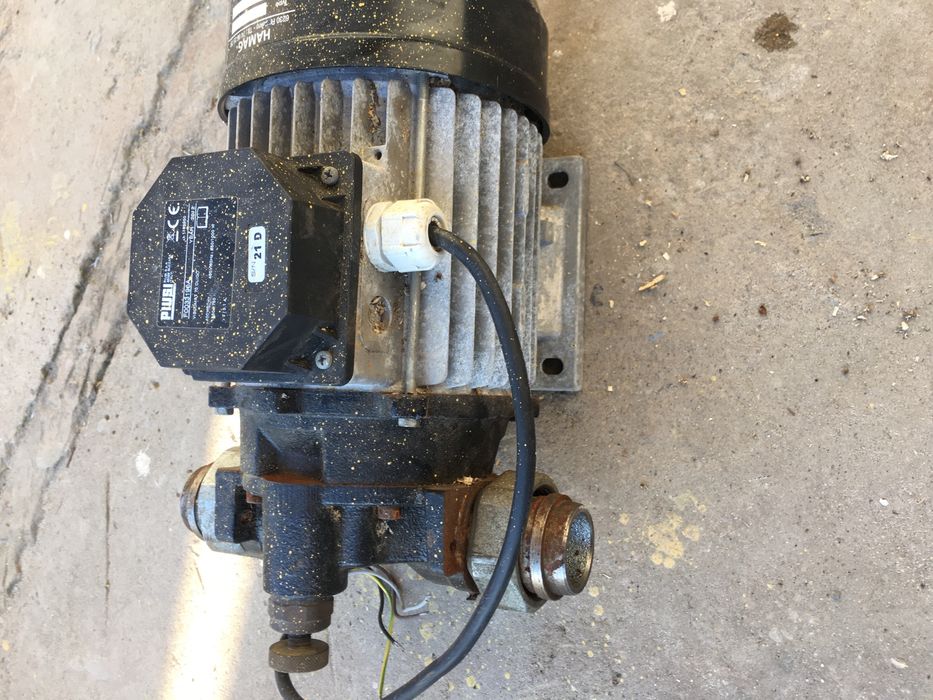 Продам насос для паливомастильних матеріалів