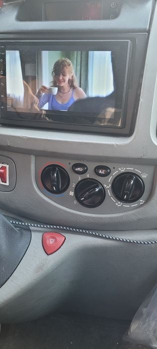Opel Vivaro Довга база+ кондиціонер