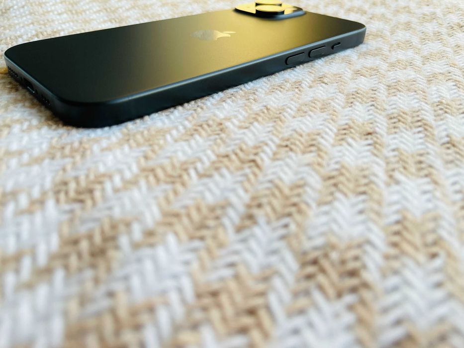 IPHONE 15 128Gb АКБ 100% 49ц. Відмін.стан NEVERLOCK mdm ( 29664)