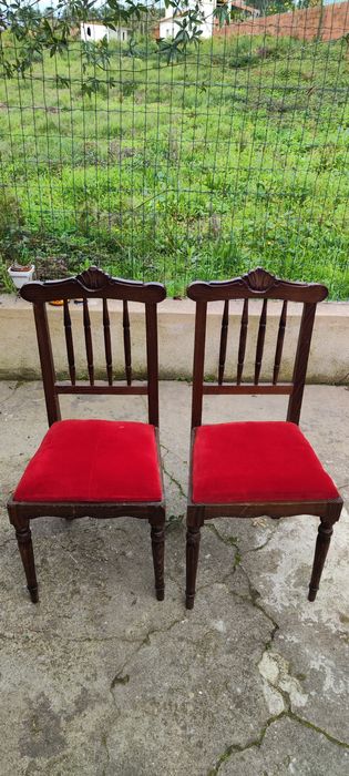 Cadeiras para restaurar