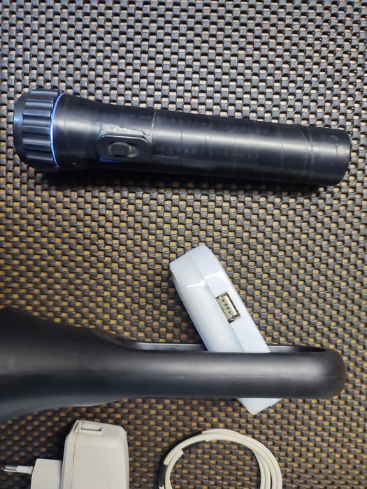Новий та б/у в подарунок від мікро USB