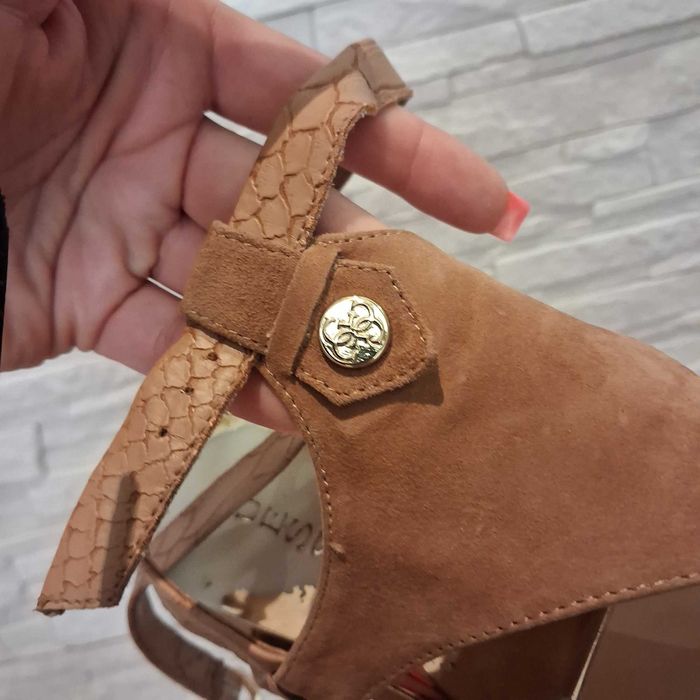 Guess 40 japonki sandaly