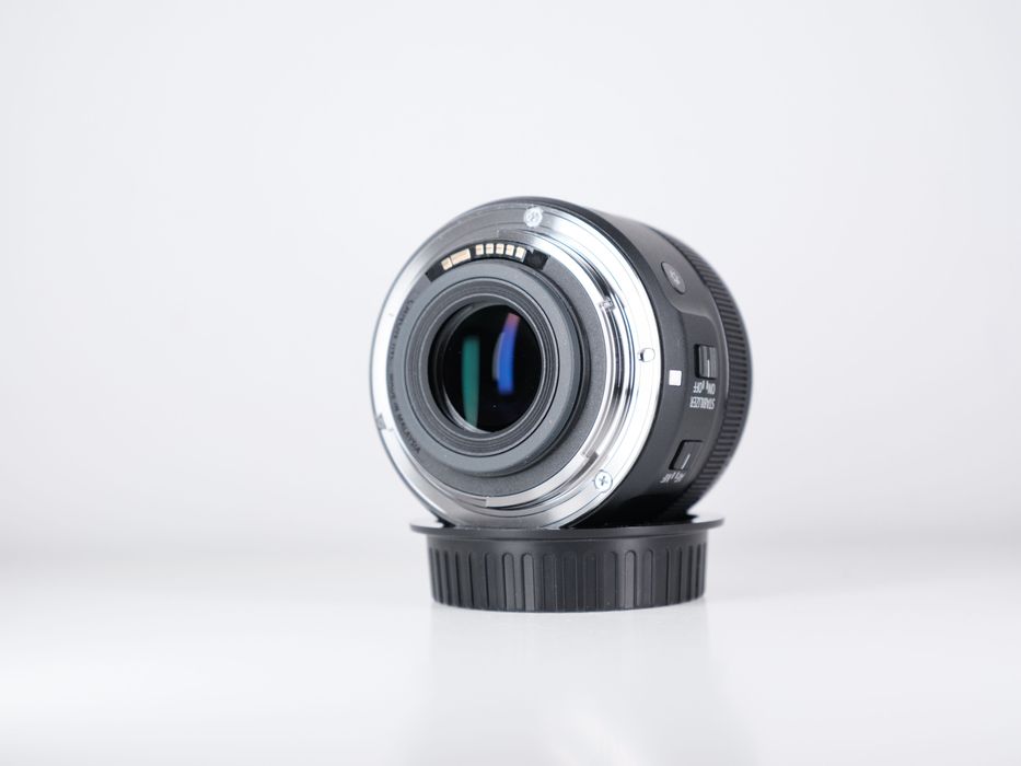 Canon EF-S 35mm f/2.8 Macro IS STM + гарантія / без передоплат