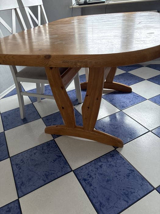 Stół sosnowy, rozsuwany