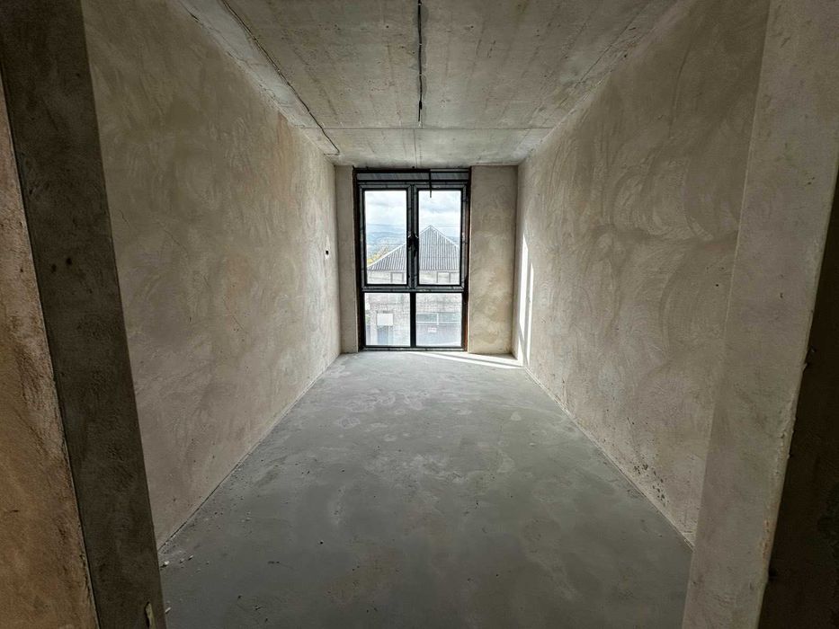 Продається квартира у місті Тячів у Sky Towers