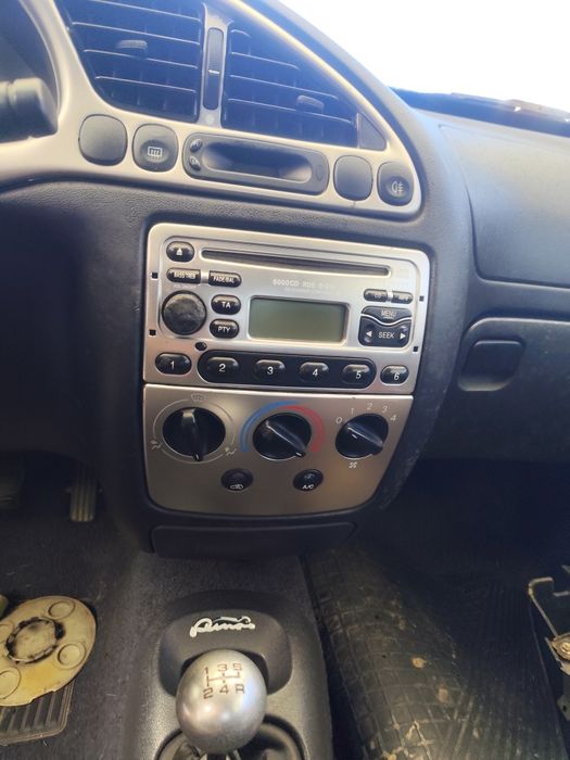 Ford Puma 1.4 completo ou às peças