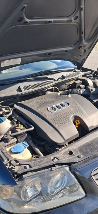 Audi A3 1.6 gasolina em muito bom estado