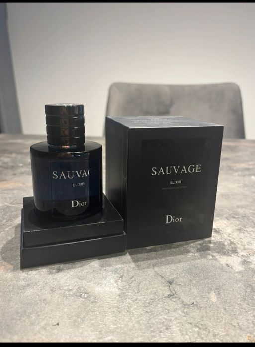 Dior  Sauvage                                                                              .