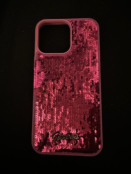 Etui iphone 14 pro max  guess jak nowe