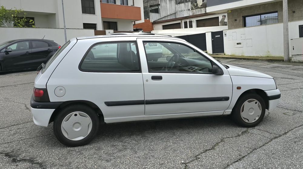 Renault Clio 1.9D