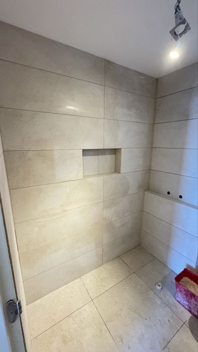 Pedreiro e ladrilhador