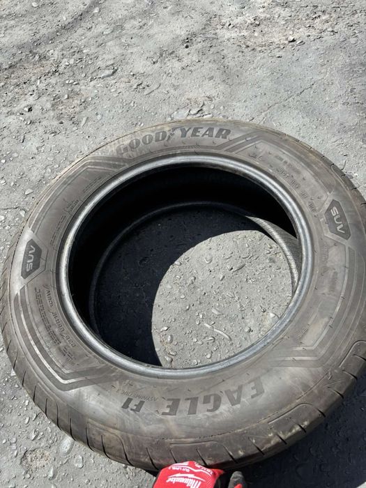 Шини 235/65 R18  Goodyear літо, 6мм