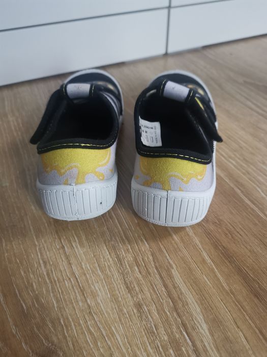 Buty, papcie rozm. 32