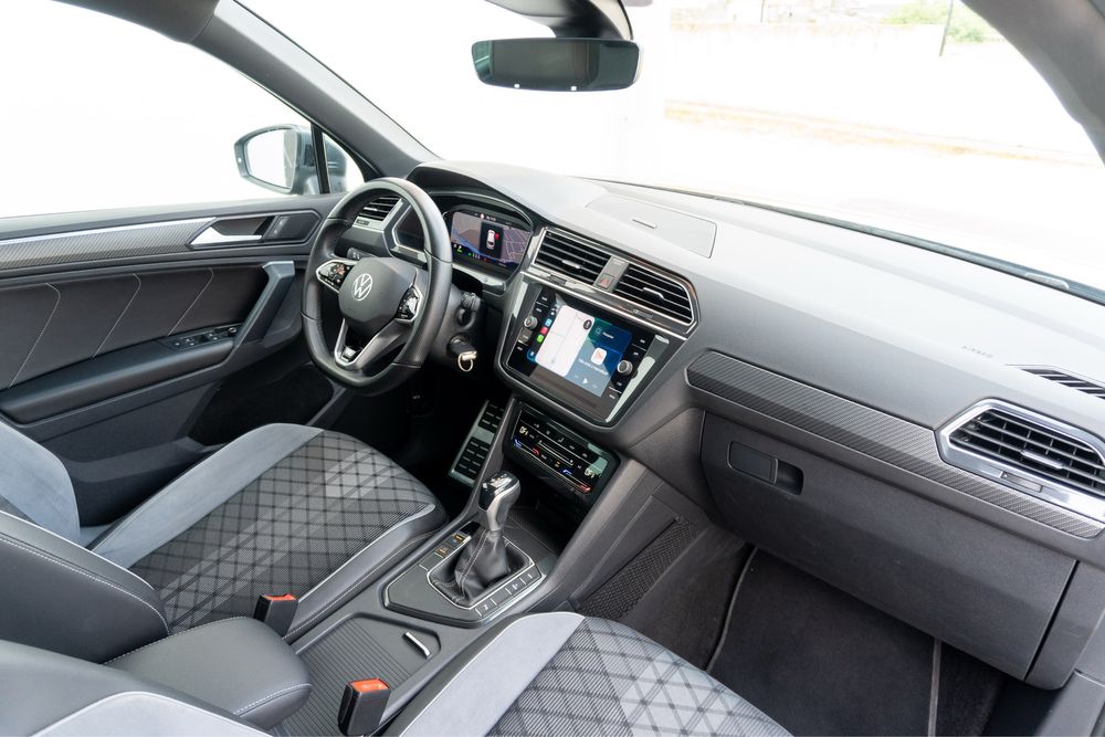 Volkswagen Tiguan 1.4 TSI eHybrid R-Line DSG (financiamento disponível)