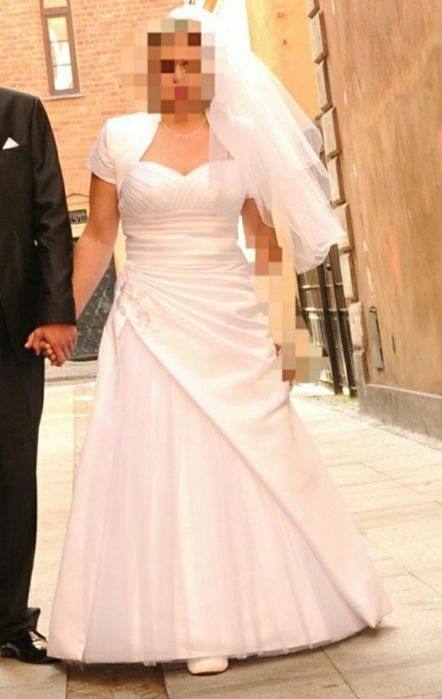 Suknia ślubna biała rozmiar 40/42