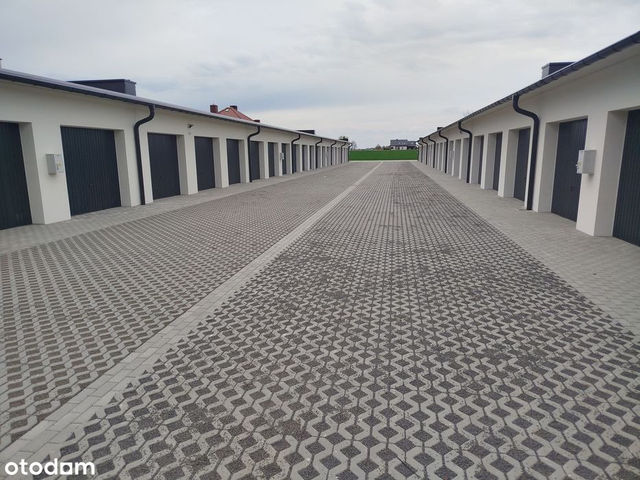 Nowe garaże Kluczbork za Bricomarche. GARAŻ NOWY