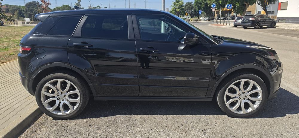 Range rover EVOQUE