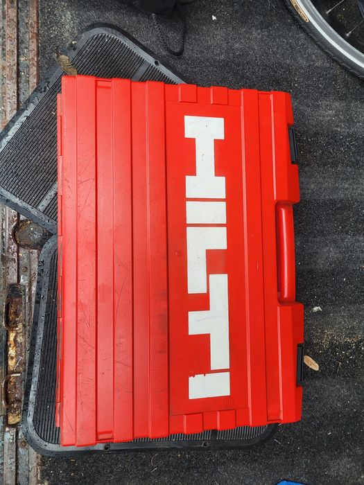 Berbequim  Hilti