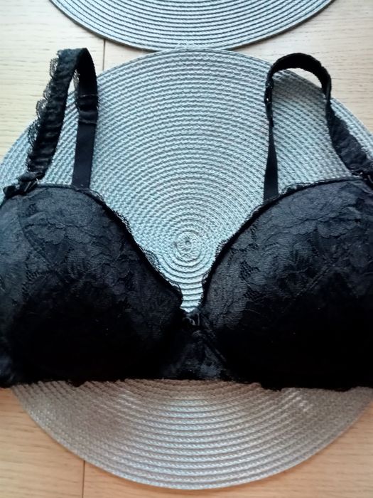 Biustonosz push up Change 80E