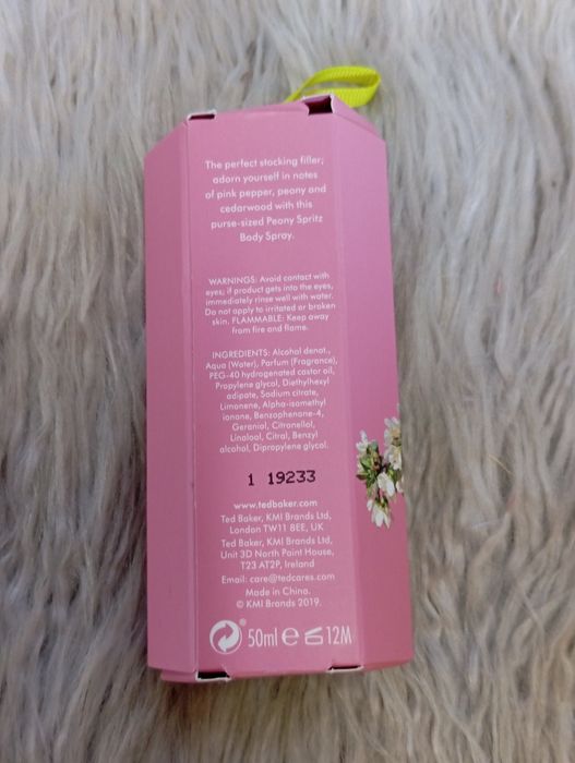 Mgiełka do ciała Ted Baker