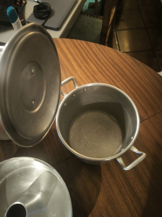 Conjunto de Cozinha em Alumínio – 5 Peças – Usado