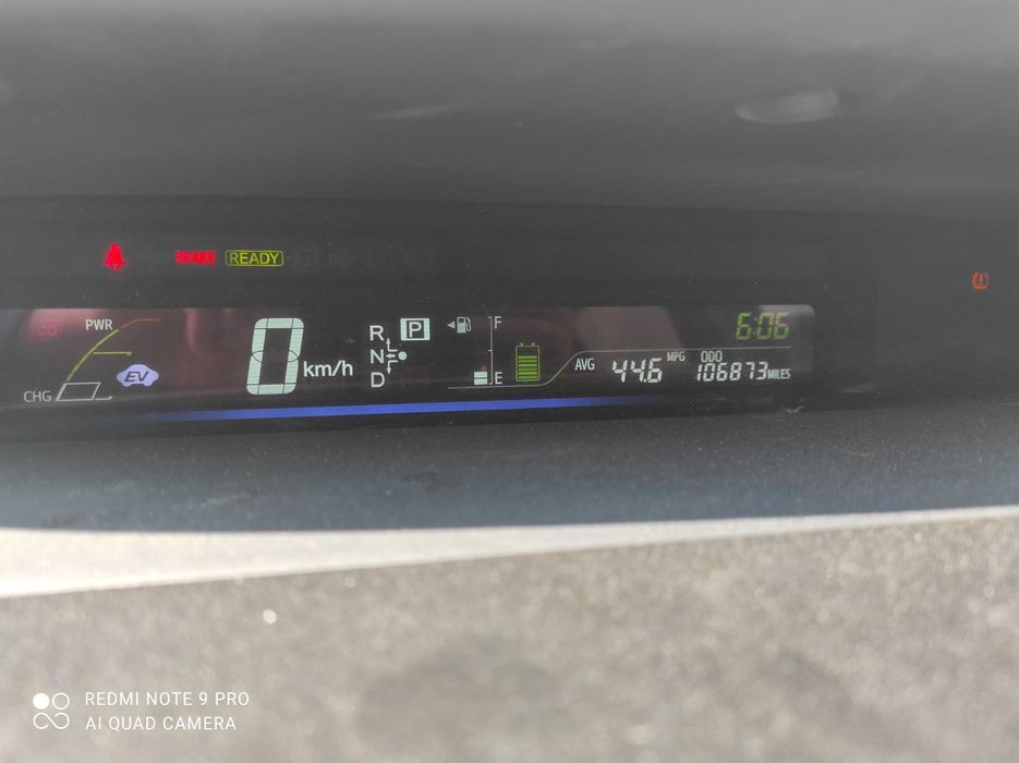 Сдам в аренду Тоyota Prius V Гибрид 2012 год супер цена 570гр день.