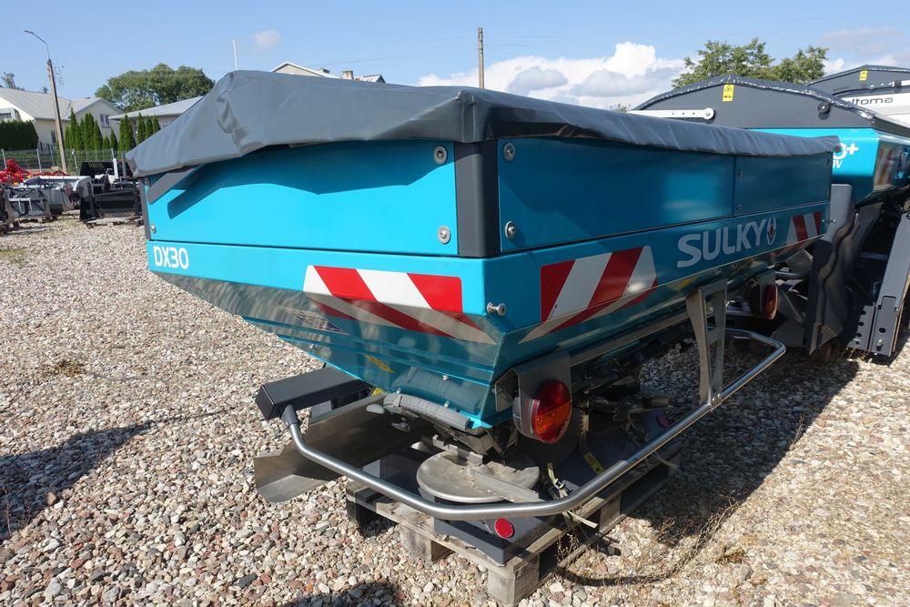 Nowy Rozsiewacz nawozów SULKY dx 30 (sky Dx 30+,amazone)