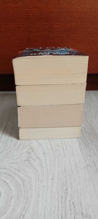 Stephen King Miasteczko Salem Christine Przebudzenie Bazar złych snów