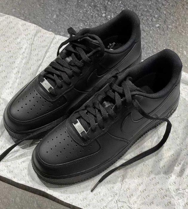 Nike Air Force 1 Low '07 Czarny R.43