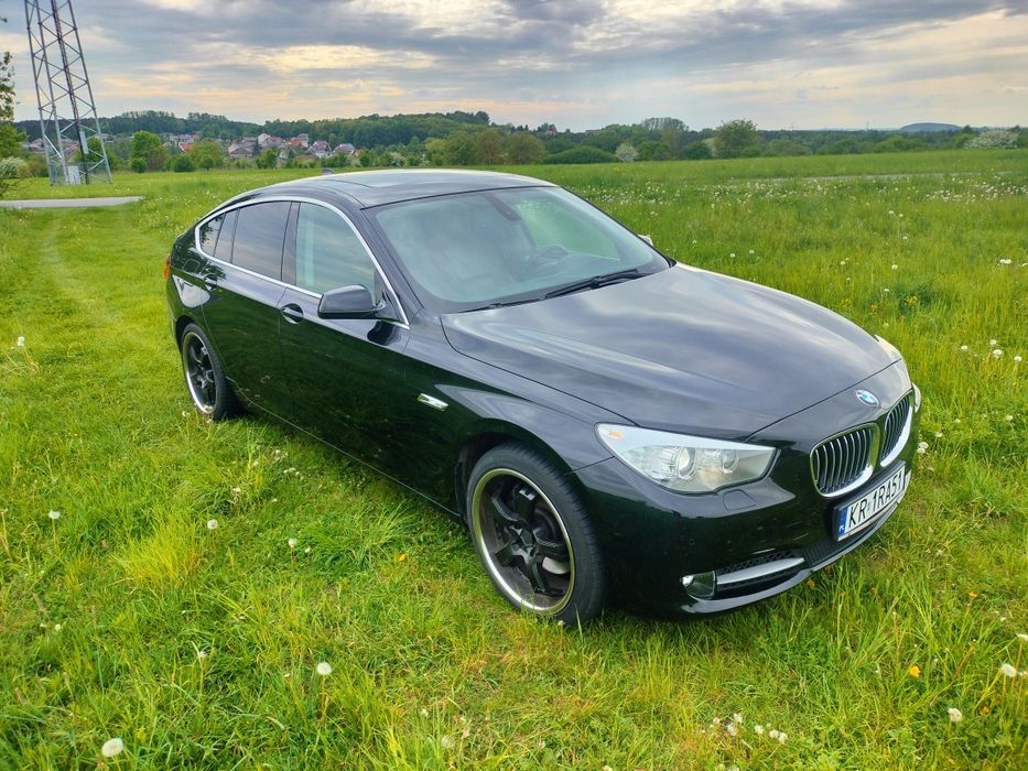 BMW 5GT Polecam.
