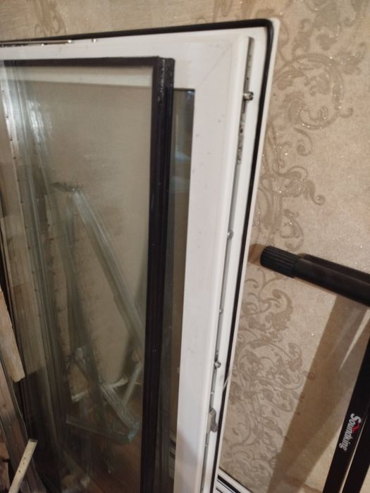продам вікно металопластикове