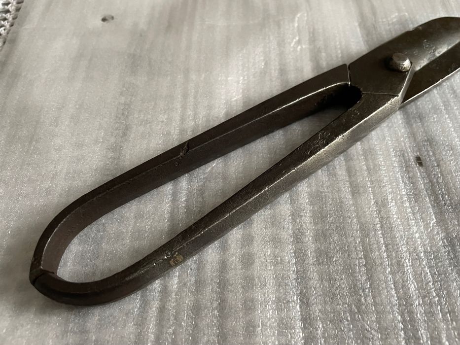 Stare nożyce do cięcia blachy