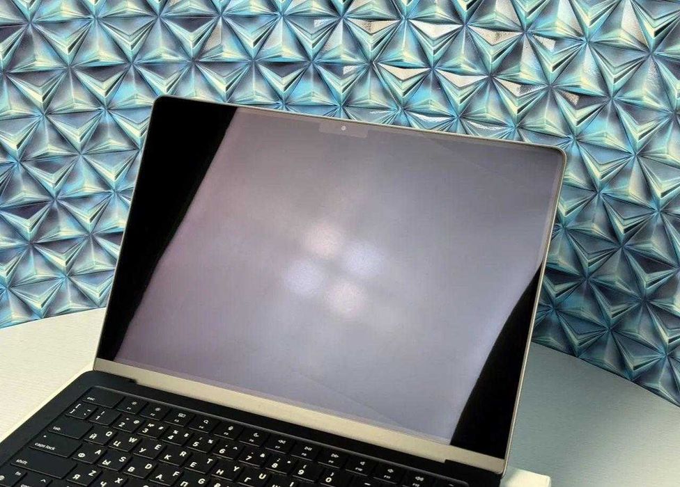 MacBook Pro 14 2023 M3 Pro 18/512Gb (20 циклов)