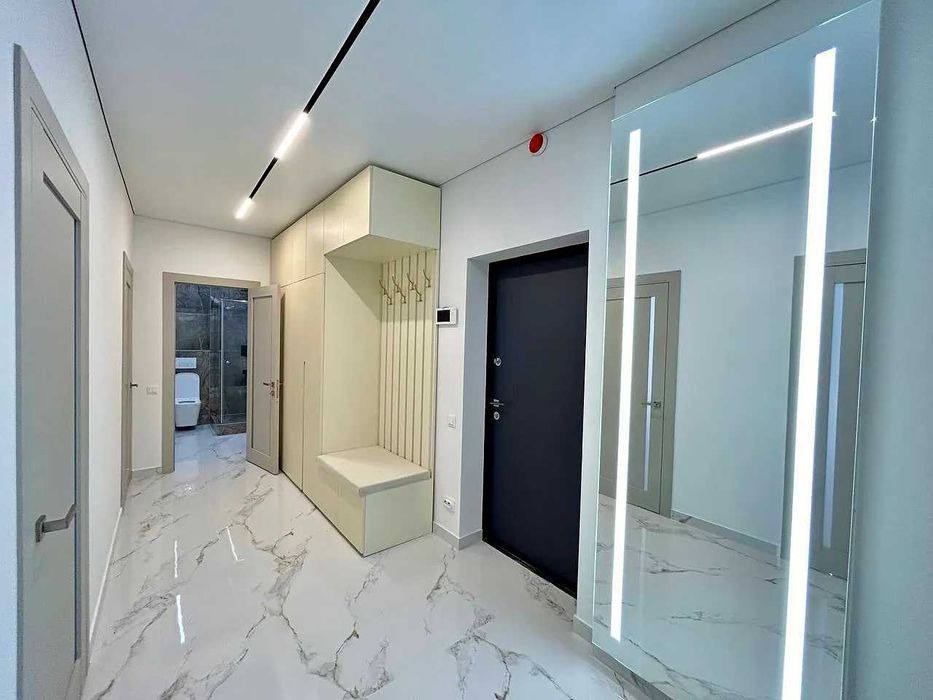 Центр 2кім 63.4м ремонт меблі техніка ЖК Main House