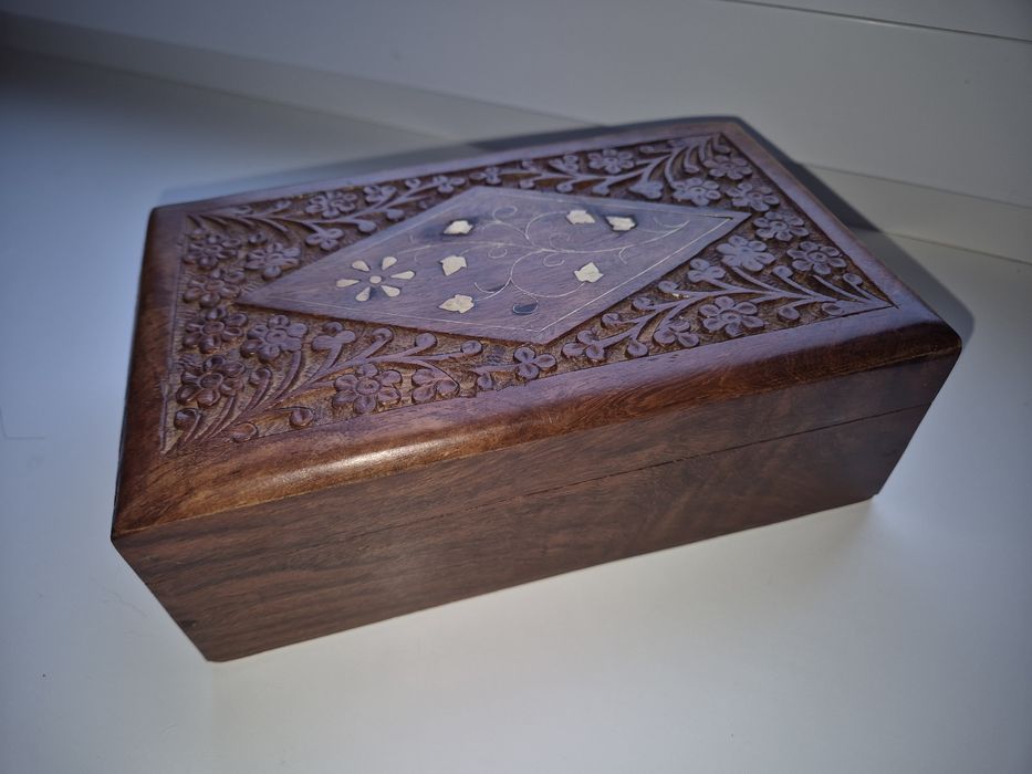 Шкатулка   для  прикрас