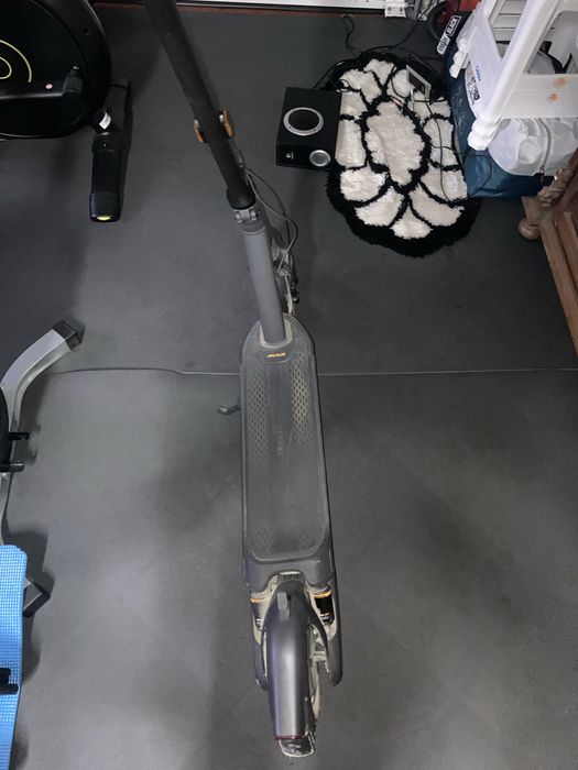 Trotinete Segway Ninebot KickScooter MAX G2 E - 450W