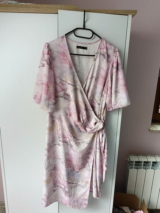 Elegancka sukienka idealna na komunię, wesele, chrzciny r. XL Mohito