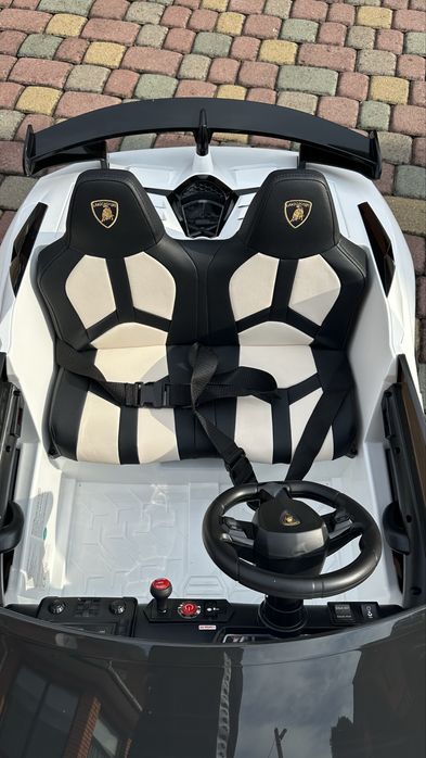 Дитячий електромобіль Lamborghini Aventador   Дитяче авто В наявності