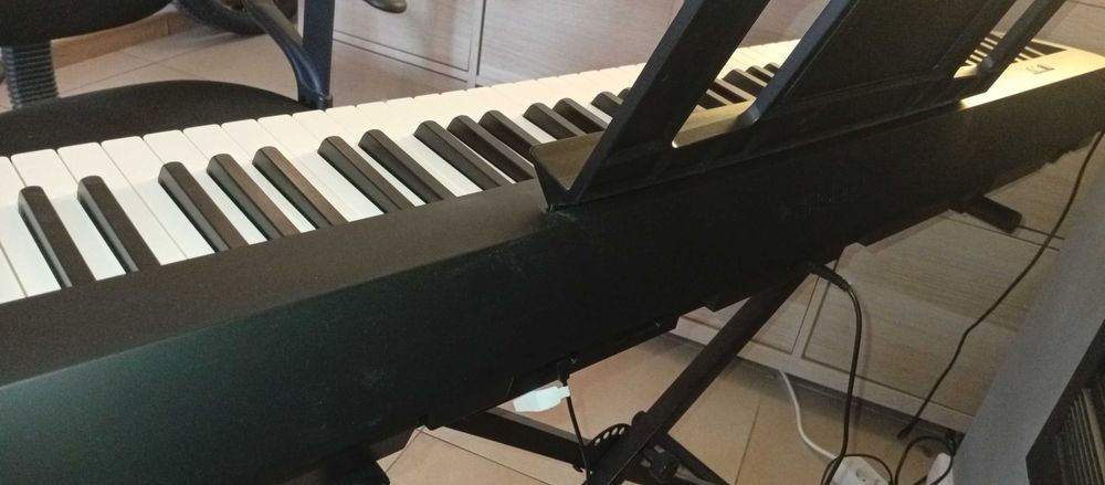 Piano digital Roland FP-10