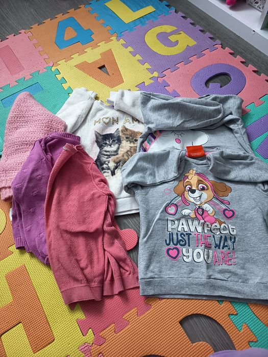 Paka ubranek  dla dziewczynki 98 i 104