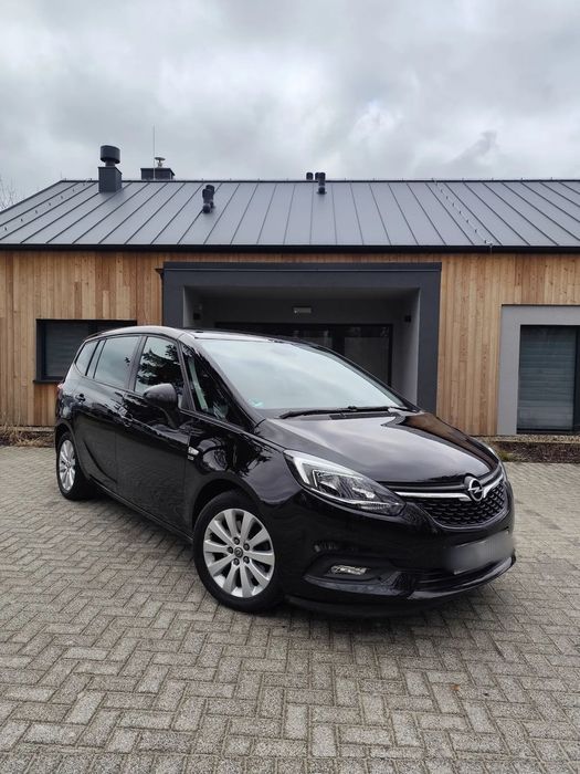 Opel Zafira Opel Zafira C **2019** niski przebieg!!!